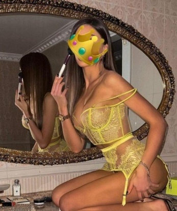 Карина, 19 лет